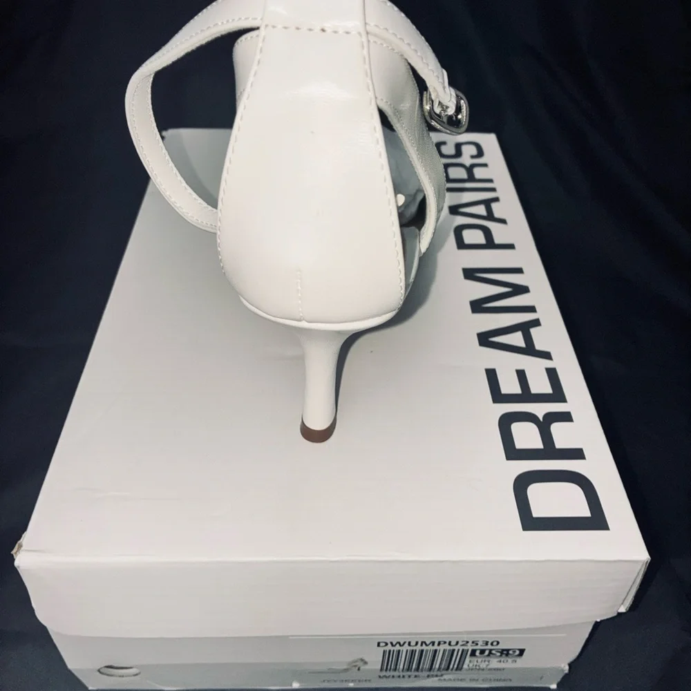 Dream Pairs Women's Elegant White Heels - Picture 5 of 8